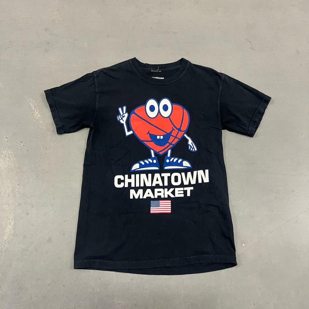Chinatown Market LIMITED EDITION Heart Basketball Tee Shirt Size Small Streetwea